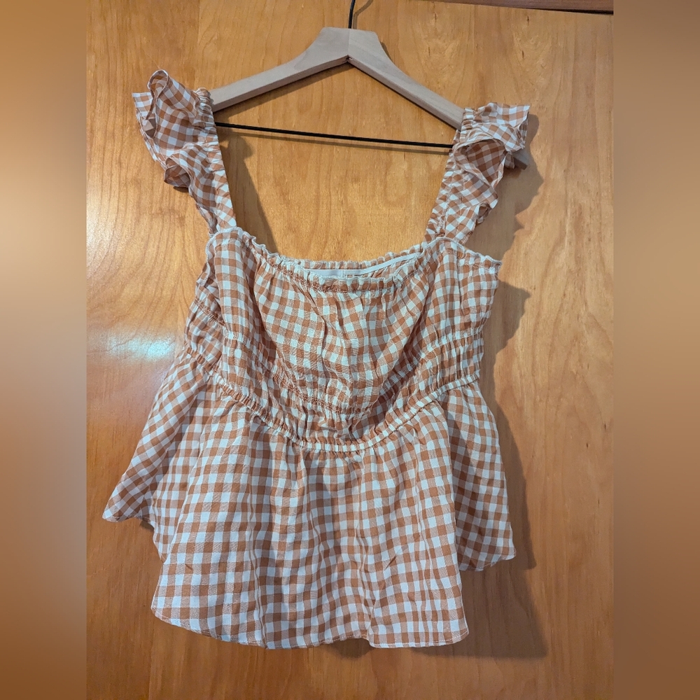 Carly Jean Poppy Top